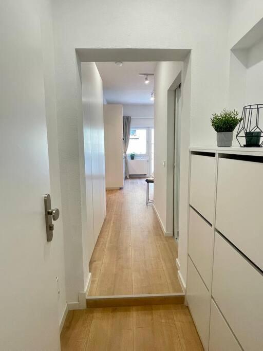 Modernes Apartment Im Zentrum Von Карлсруе Екстер'єр фото